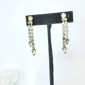 Vintage Silver crystal prong set dangle earrings